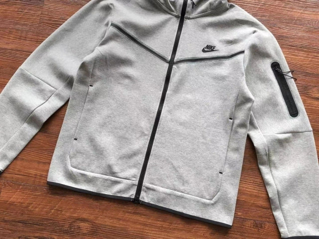 Nike Tech Fleece Cinza
