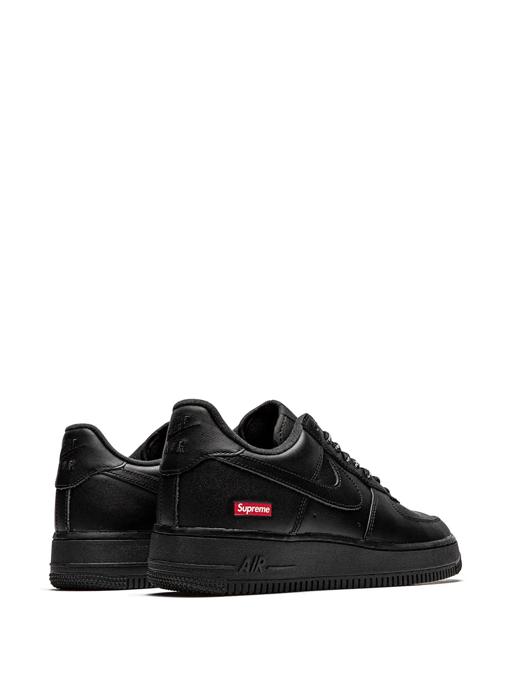 Tênis x Supreme Air Force 1 Low