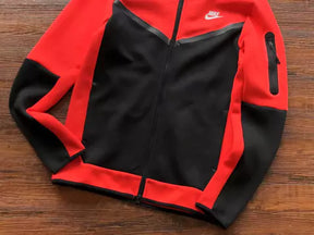 Nike Tech Fleece Vermelho/Preto